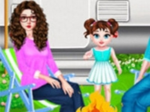Baby-Taylor-Family-Camping-ag Game Image