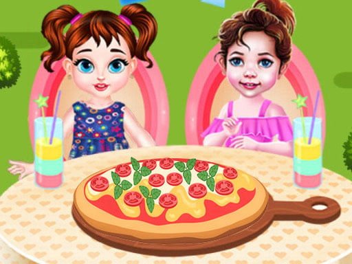 Baby Taylor Cooking Camp Game Image